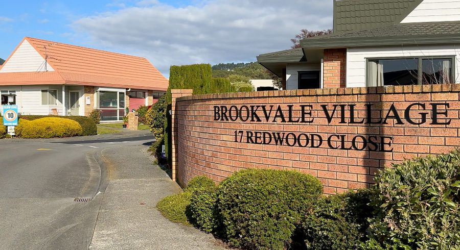  at 43/17 Redwood Close, Paraparaumu