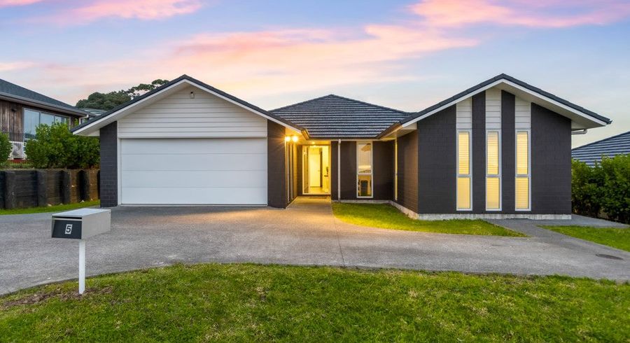  at 5 Te Aparangi Crescent, Papakura, Papakura