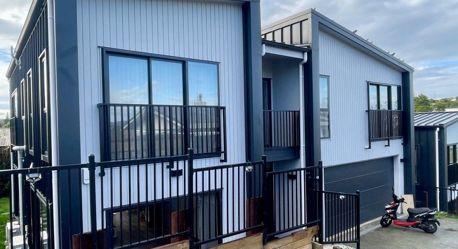  at 2/154 Whitney Street, Blockhouse Bay, Auckland City, Auckland