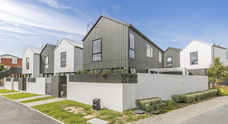  at 4/6 Oswald Cres, Paparangi, Wellington, Wellington