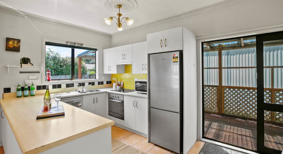  at 143 Ngamotu Road, Spotswood, New Plymouth, Taranaki