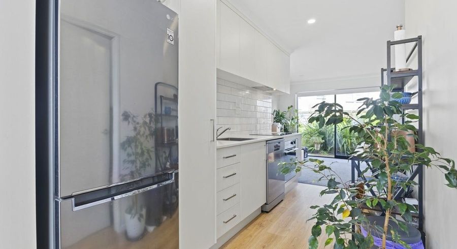  at 14/1797 Great North Road, Avondale, Auckland City, Auckland