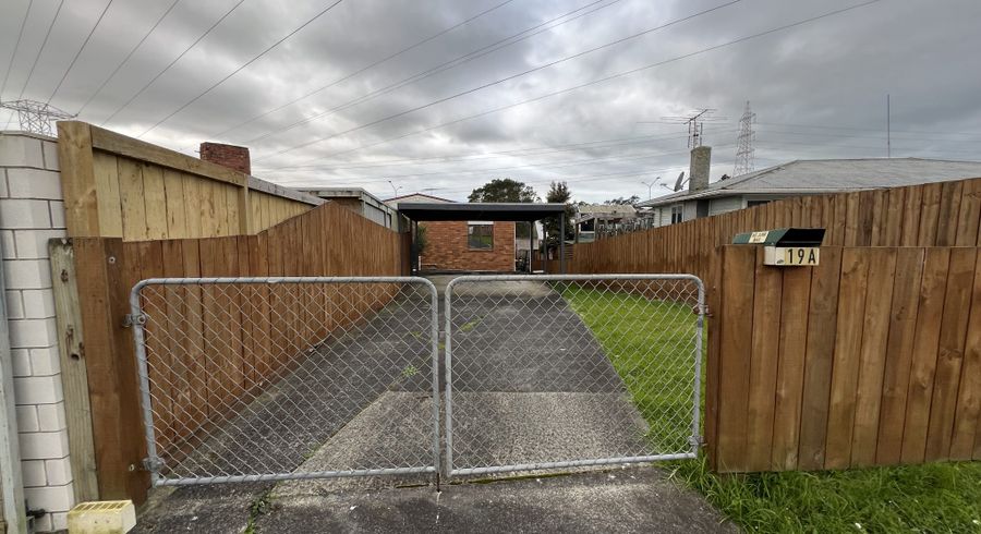  at 19A Marewa Street, Te Atatu South, Waitakere City, Auckland