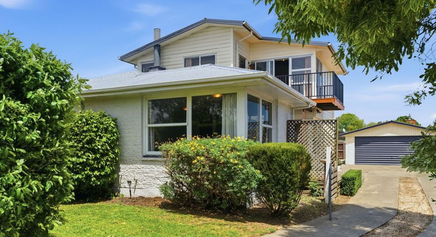  at 15 Wychwood Crescent, Bishopdale, Christchurch City, Canterbury