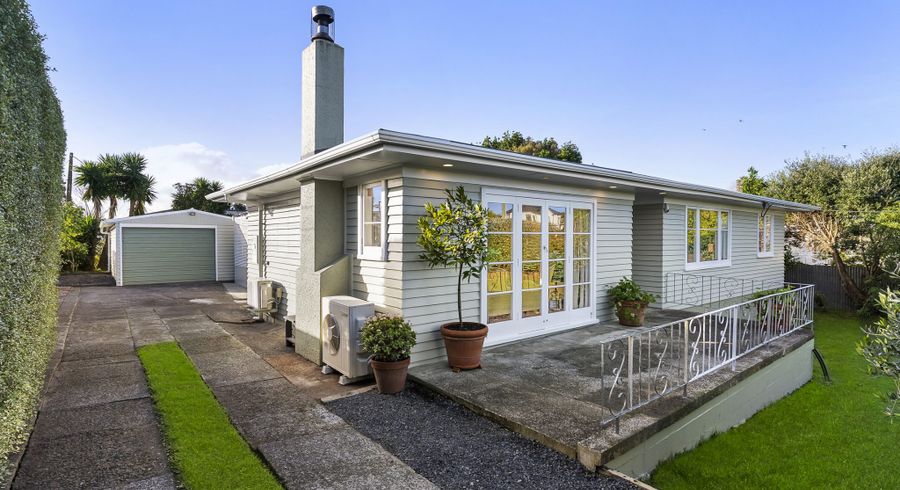  at 104 Wharf Road, Te Atatu Peninsula, Waitakere City, Auckland
