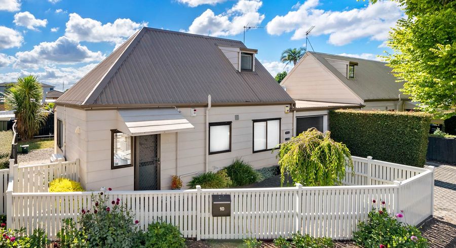  at 11/58 Manuroa Road, Takanini, Auckland