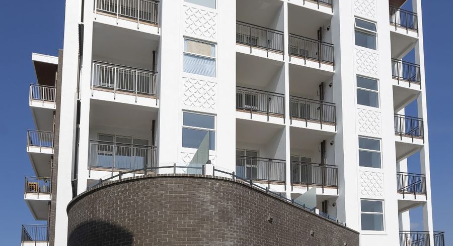  at 101/26C Racecourse Parade, Avondale, Auckland