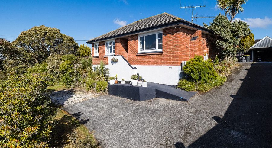  at 98 Dunrobin Street, Waverley, Dunedin, Otago
