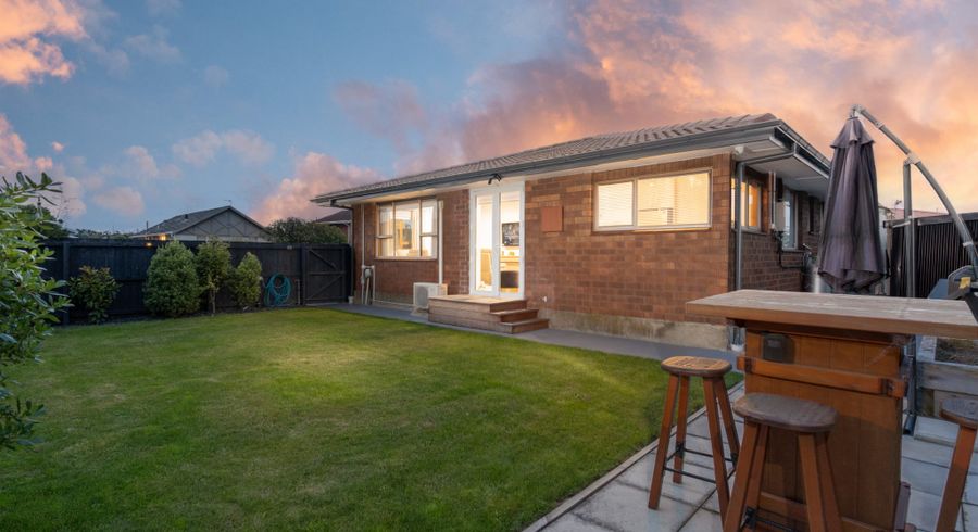  at 1/45 Arran Crescent, Woolston, Christchurch