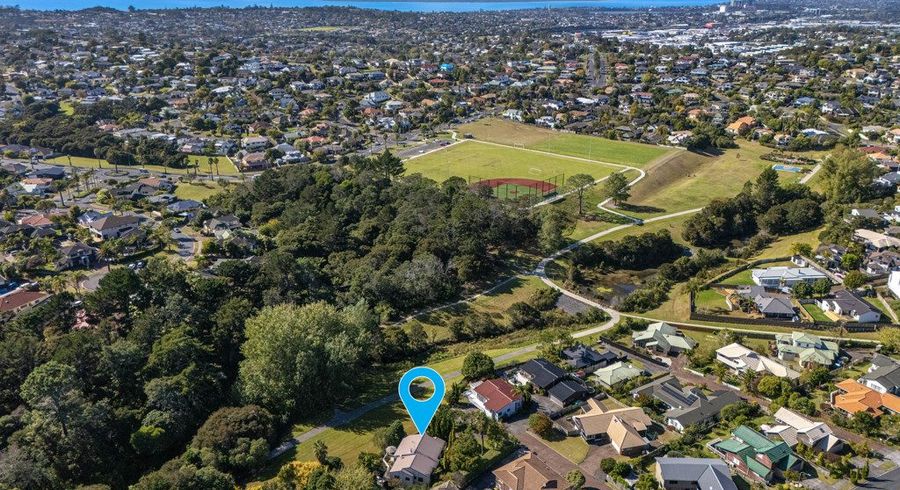  at 59 Unsworth Drive, Unsworth Heights, North Shore City, Auckland