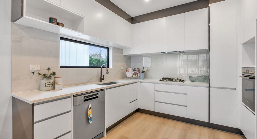  at Lot 1/ 24 Great South Road, Manurewa, Manukau City, Auckland