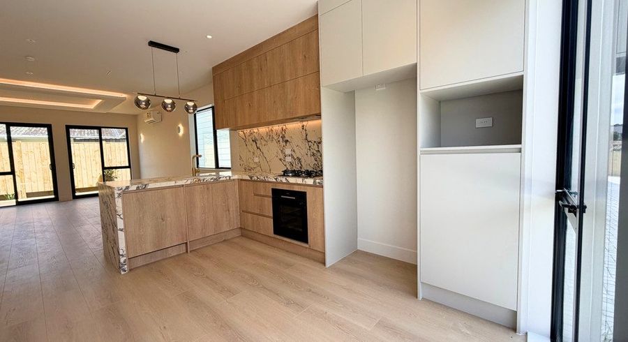  at 16E Imatra Place, Sunnyhills, Manukau City, Auckland