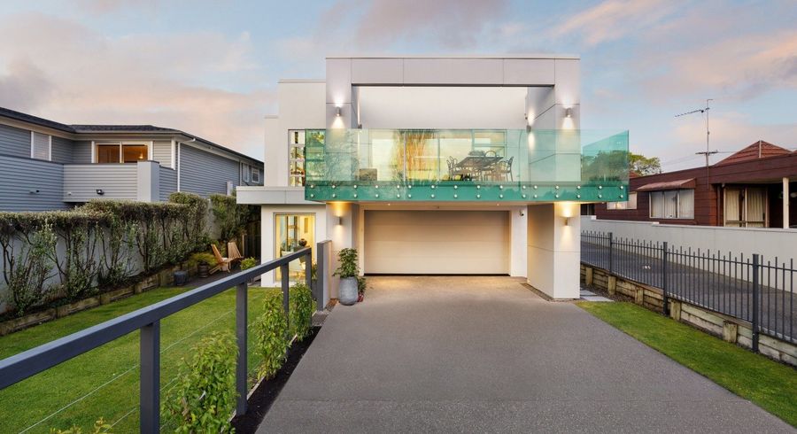  at 896 River Road, Queenwood, Hamilton, Waikato