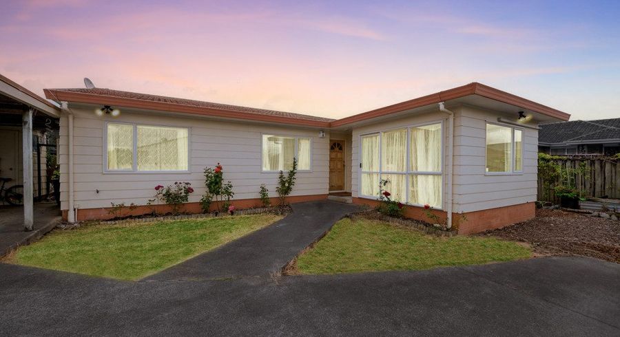  at 30A Royton Avenue, Mangere East, Auckland