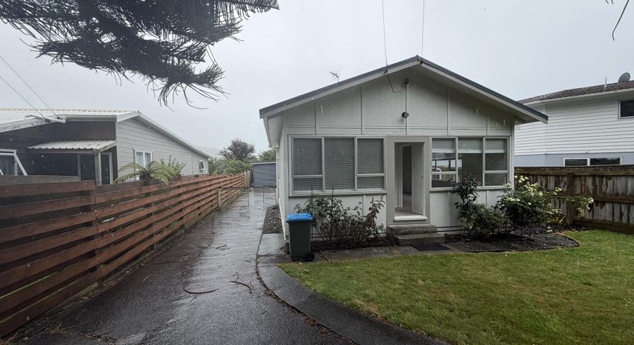  at 27A Paremata Crescent, Paremata, Porirua, Wellington