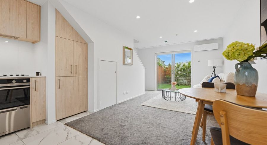  at 14/42 Kaikoura Street, Henderson, Waitakere City, Auckland