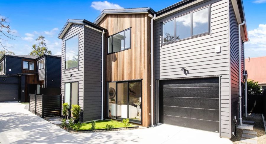  at 16B Hamon Avenue, Mount Roskill, Auckland