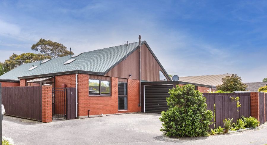  at 1/10 Parr Place, Ilam, Christchurch