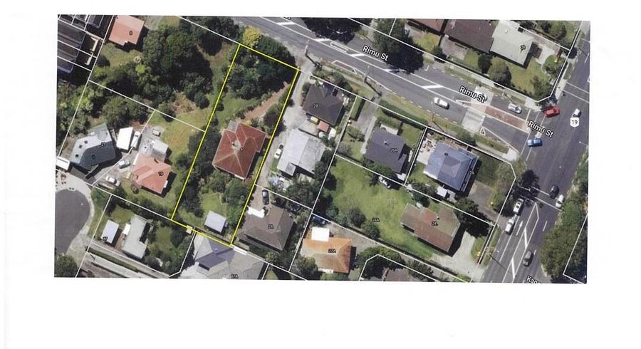  at 4 Rimu Street, New Lynn, Waitakere City, Auckland