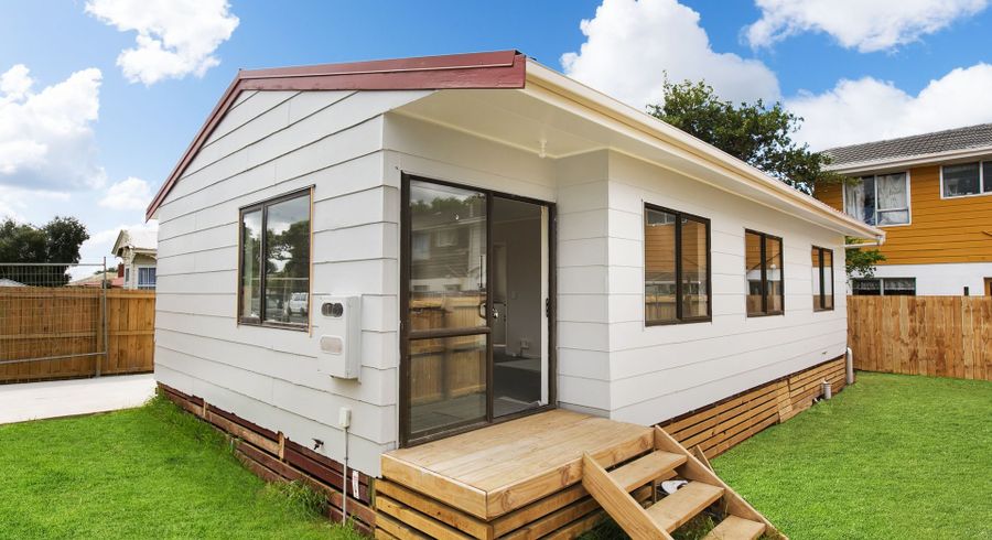  at 2/58 Avenue Road, Otahuhu, Auckland City, Auckland