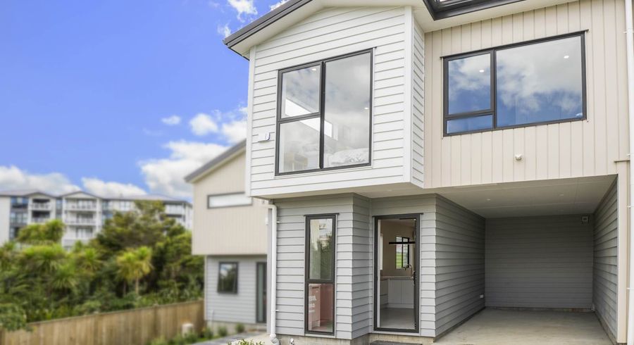  at 12C Rook Place, Unsworth Heights, Auckland