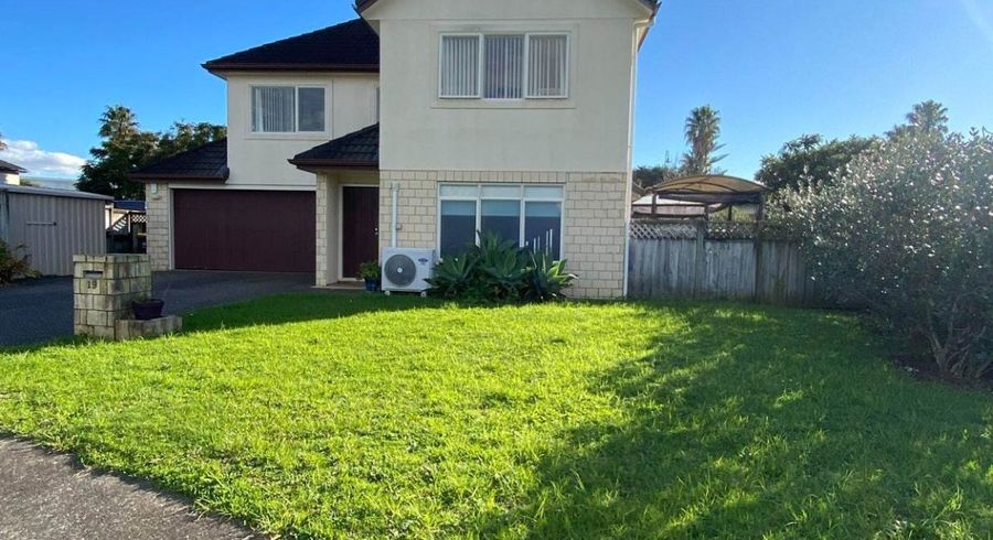  at 19 William Woods Court, Flat Bush, Manukau City, Auckland
