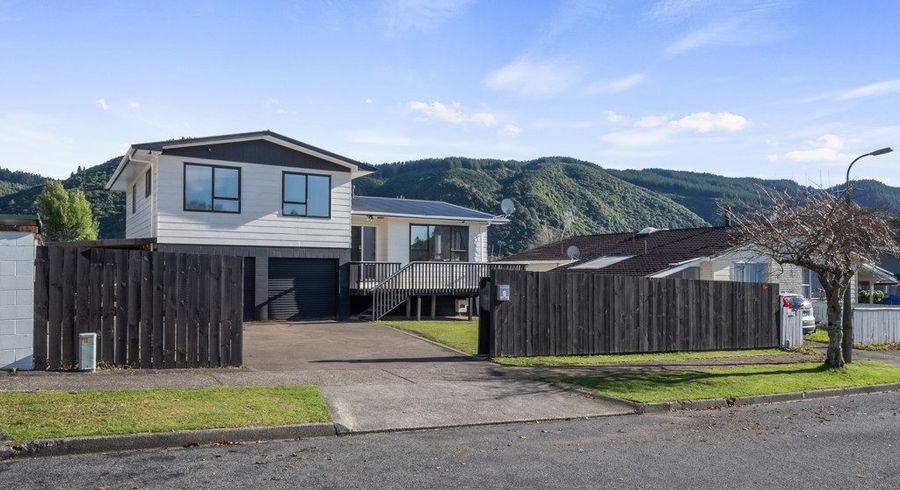  at 6 Crystal Grove, Birchville, Upper Hutt