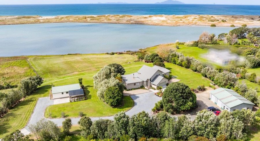  at 585 Cove Road, Waipu, Waipu