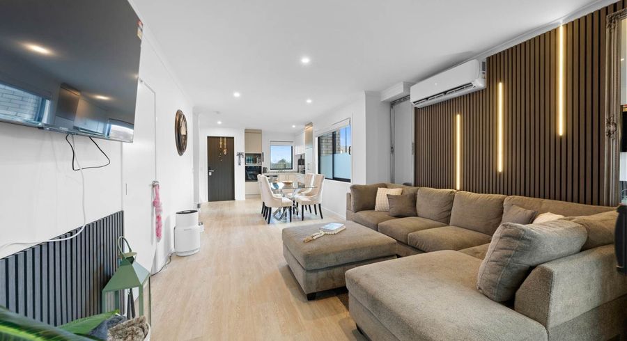  at 102 Te Tihi Street, Wiri, Manukau City, Auckland