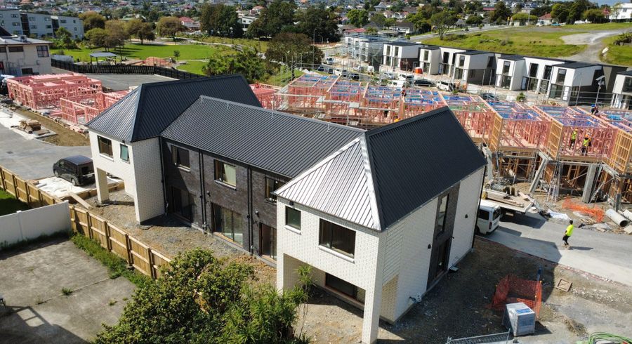  at 12 Molley Green Place, Mount Roskill, Auckland City, Auckland