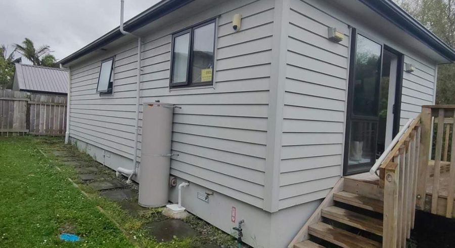  at 39B Awarukau Road, Glenfield, North Shore City, Auckland