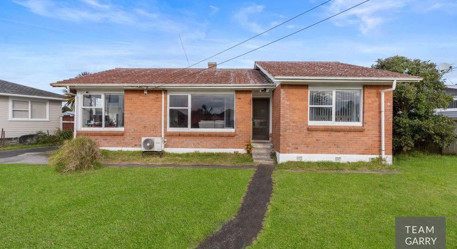  at 22 Cheviot Street, Mangere East, Auckland