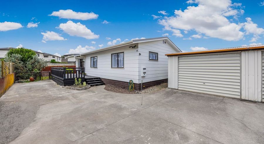  at 2/28 Gloucester Road, Manurewa, Manukau City, Auckland