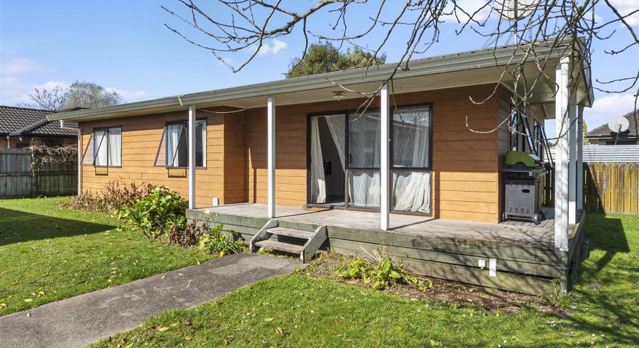  at 2 Balmoral Rise, Chartwell, Hamilton