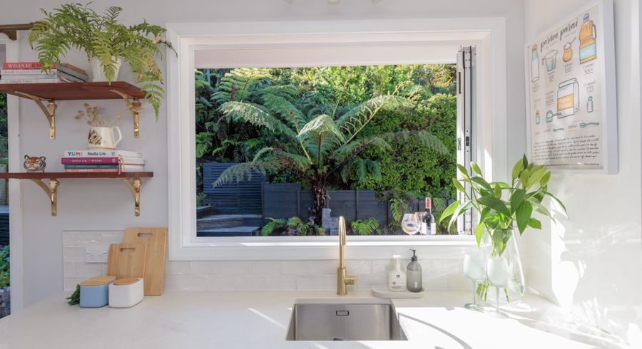  at 10 Cotswold Crescent, Newlands, Wellington, Wellington