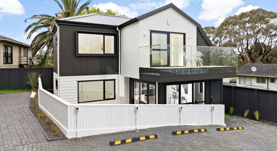  at 16 Saint Catherine Crescent, West Harbour, Waitakere City, Auckland