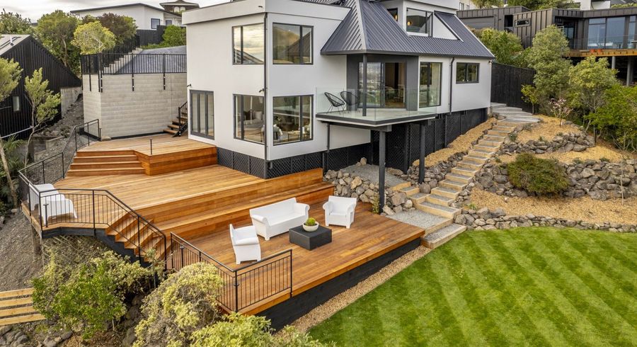  at 7 Hatherly Lane, Mount Pleasant, Christchurch