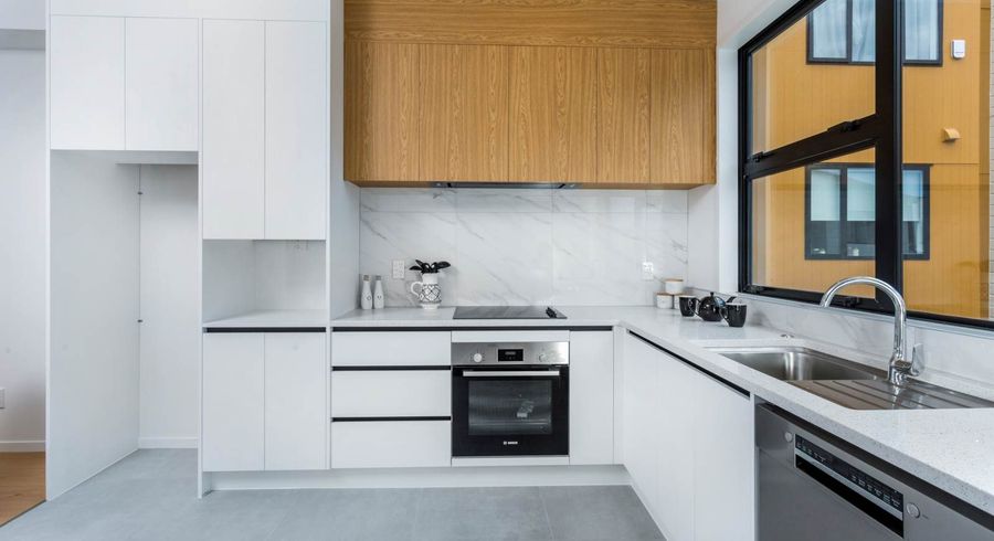  at 9/28 Lavelle Road, Henderson, Waitakere City, Auckland