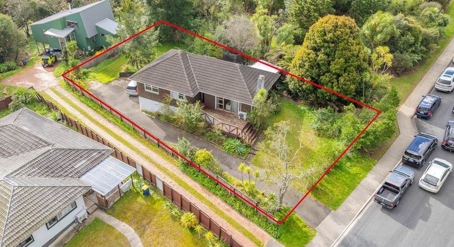  at 30 Lyford Crescent, Sunnynook, North Shore City, Auckland