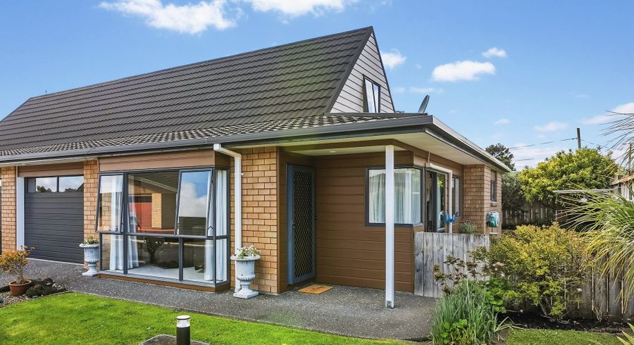  at 5/56 Larnoch Road, Henderson, Waitakere City, Auckland