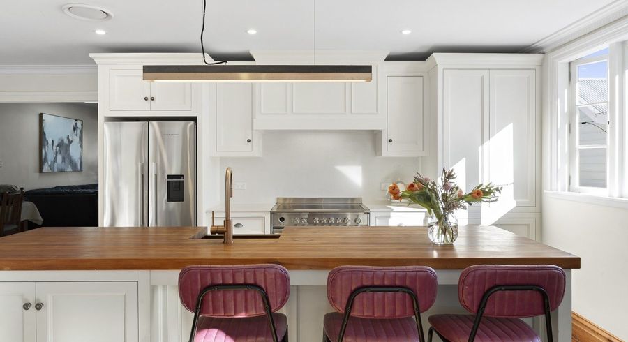 at 3 Totara Street, Eastbourne, Lower Hutt, Wellington