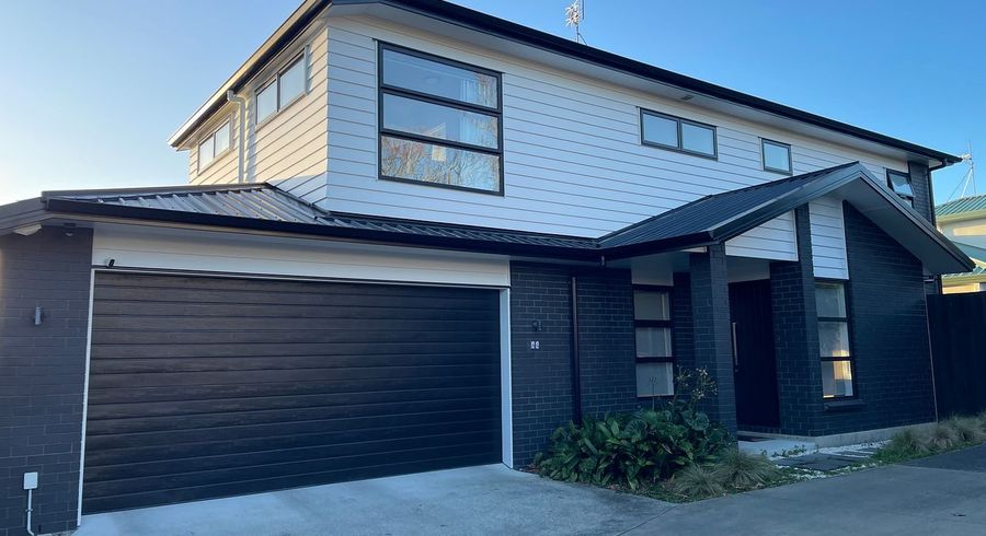  at 44 Sunnynook Road, Sunnynook, North Shore City, Auckland