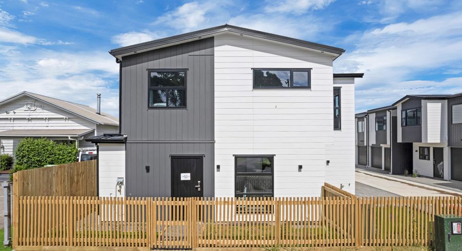  at 2/9-11 Albert Street, Otahuhu, Auckland City, Auckland