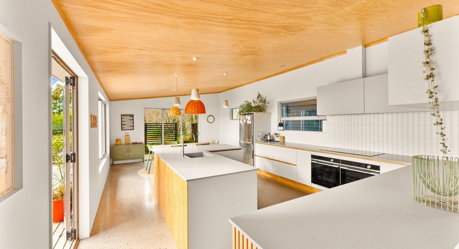  at 664 Upper Pitone Road, Oakura, New Plymouth, Taranaki