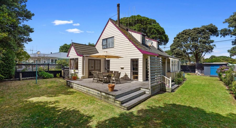  at 18A Toi Street, Otaki Beach, Kapiti Coast, Wellington