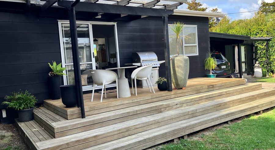  at 16A Jellicoe Parade, Surfdale, Waiheke Island, Auckland