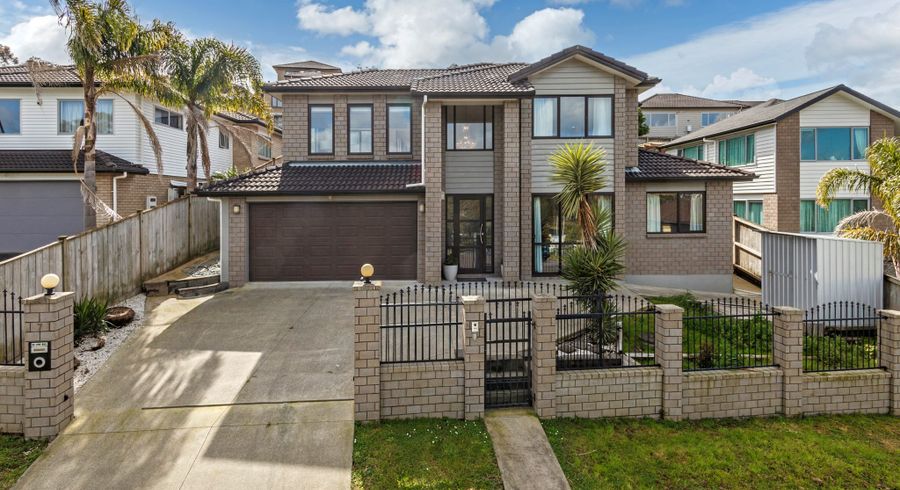  at 7 Baker Street, Fairview Heights, Auckland