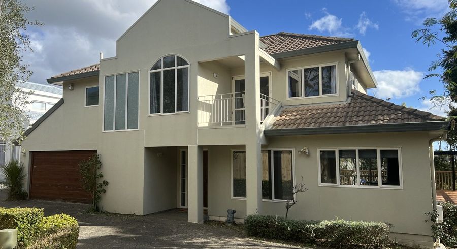  at 342a East Coast Road, Sunnynook, North Shore City, Auckland