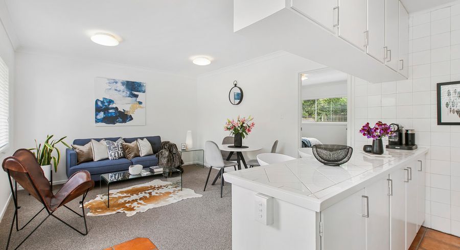  at 5/654 Mount Eden Road, Mount Eden, Auckland