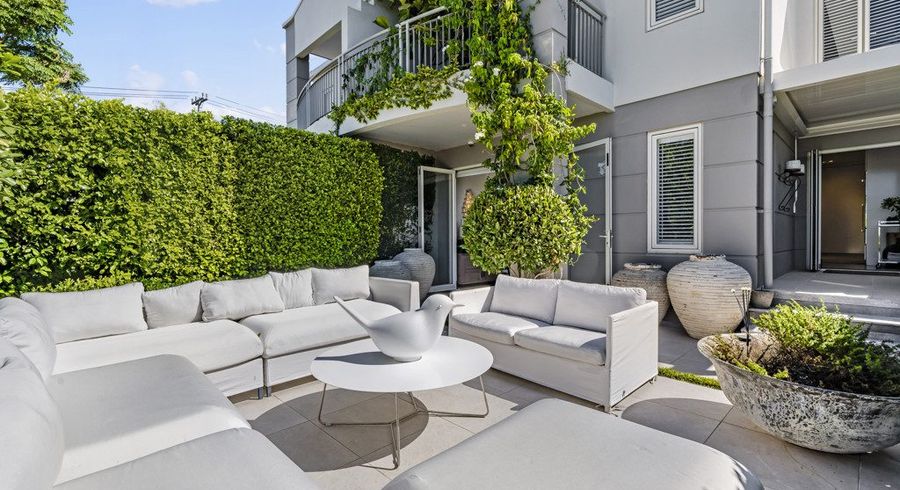  at 3 Joseph Banks Terrace, Remuera, Auckland City, Auckland